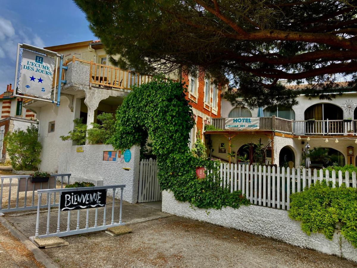 L'Ecume Des Jours Hotel Soulac-sur-Mer Bagian luar foto